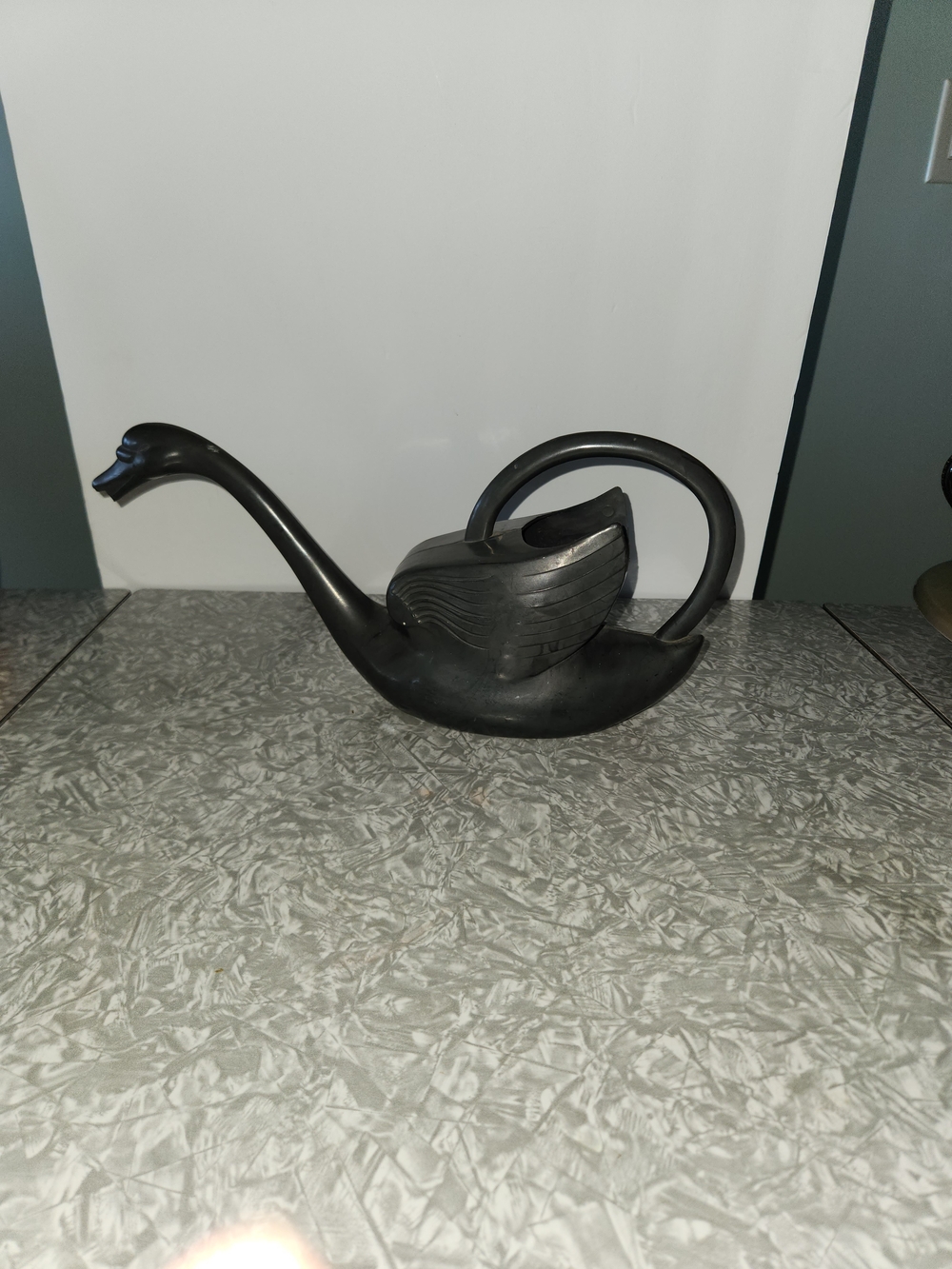 Vintage Black Swan Plastic Decorative Watering Can - Elegant Home Accent